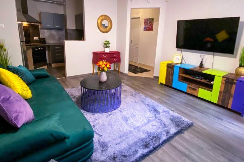 H & A Suite Gozsdu - The 1001 Nights Suite บูดาเปสต์ ภายนอก รูปภาพ